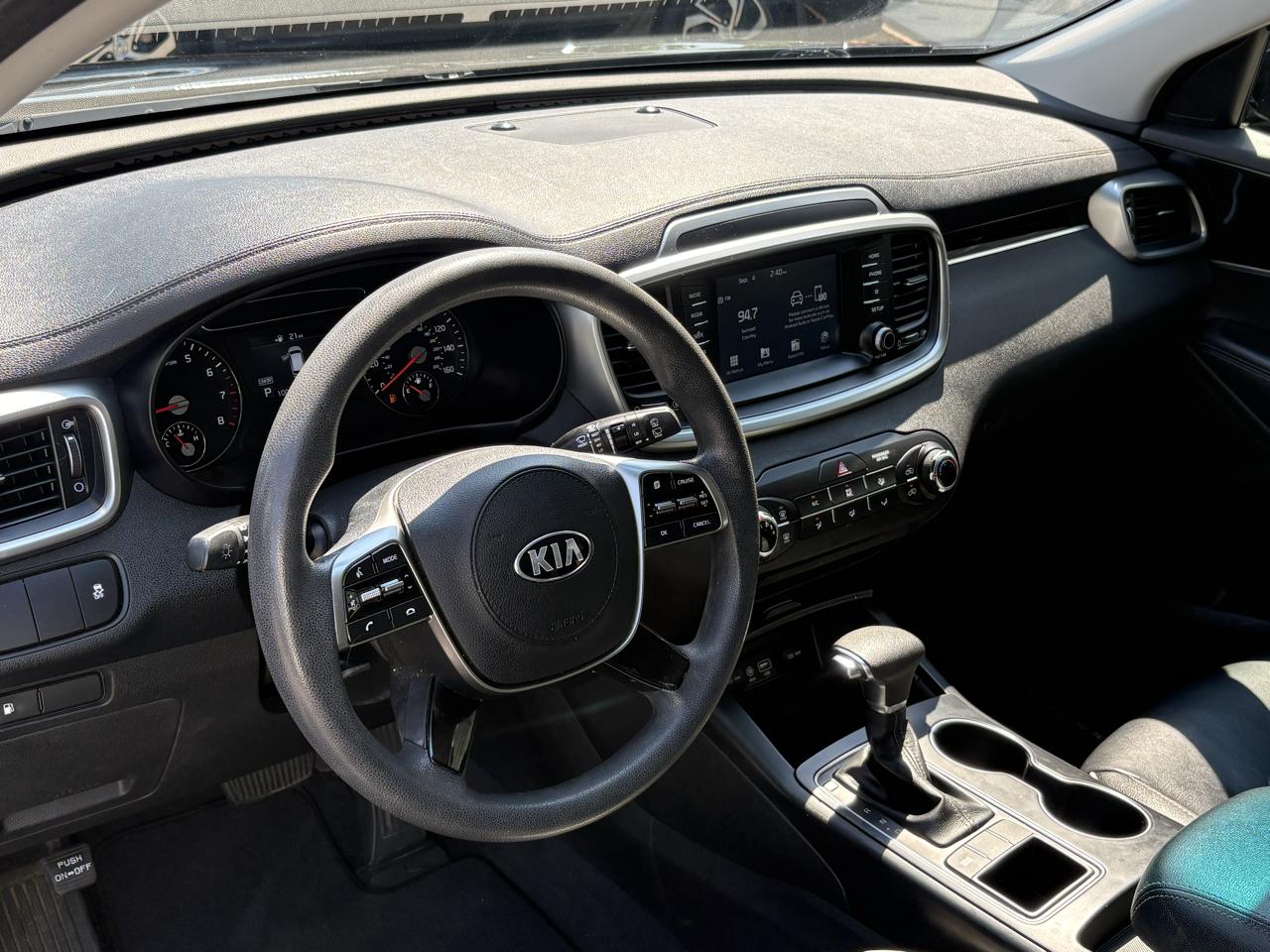 Kia Sorento L FWD 2019