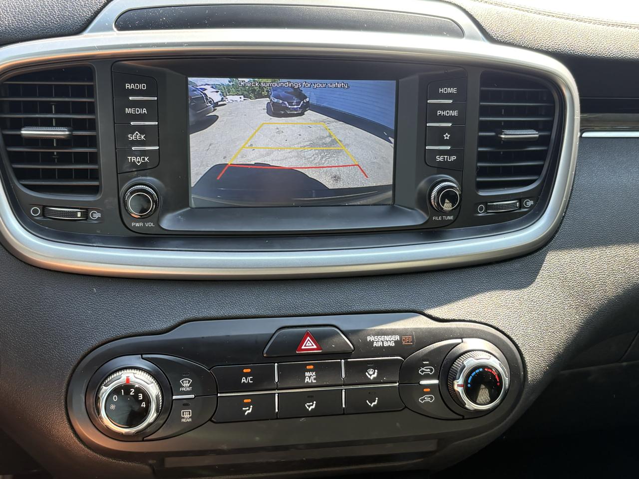 Kia Sorento L FWD 2019