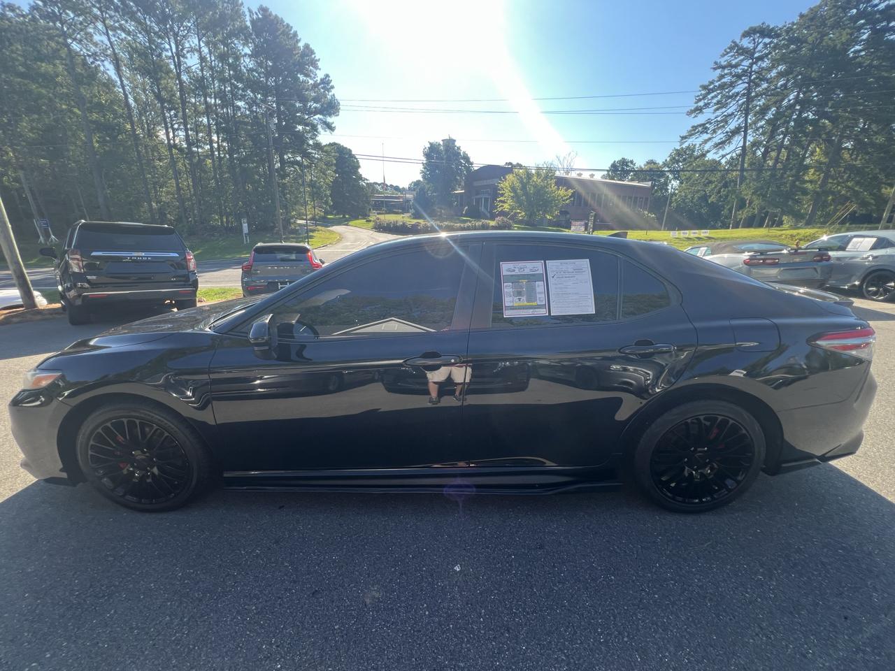 Toyota Camry XLE Auto (Natl) 2019