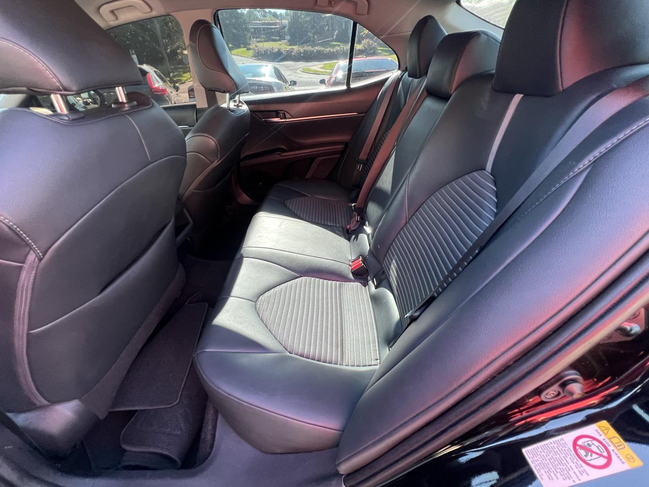 Toyota Camry XLE Auto (Natl) 2019