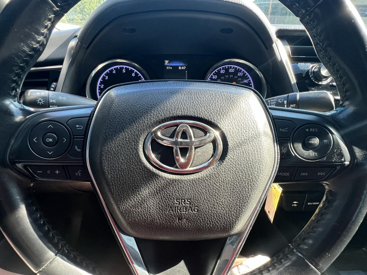 Toyota Camry XLE Auto (Natl) 2019