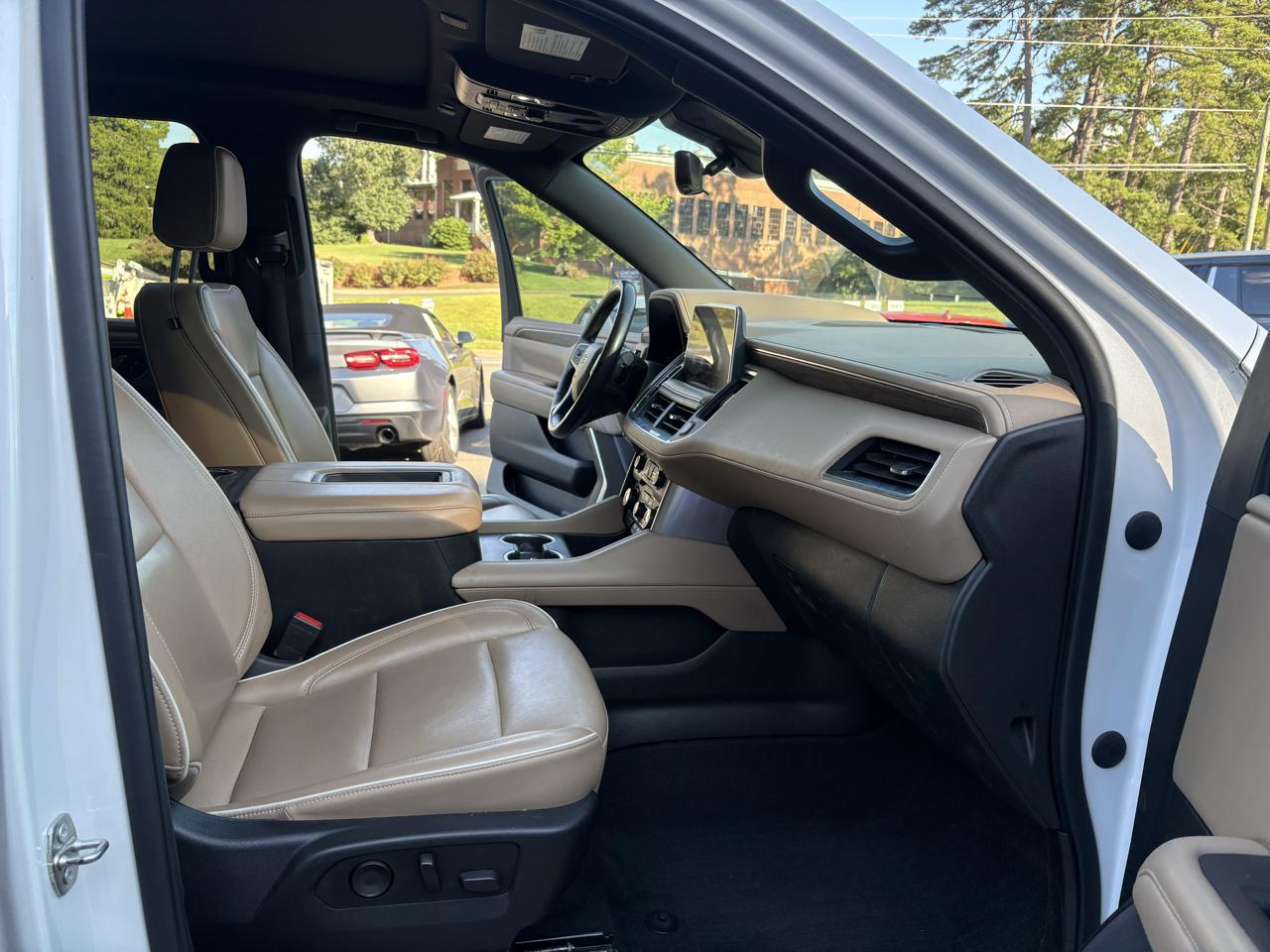 Chevrolet Suburban 4WD 4dr Premier 2021
