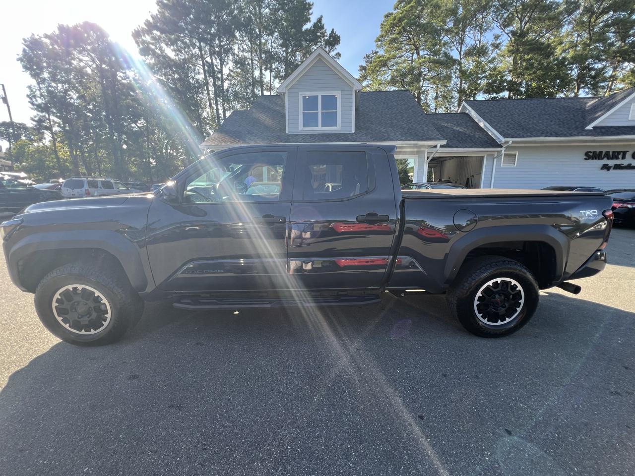 Toyota Tacoma 4WD TRD Off Road Double Cab 5' Bed AT (Natl) 2024