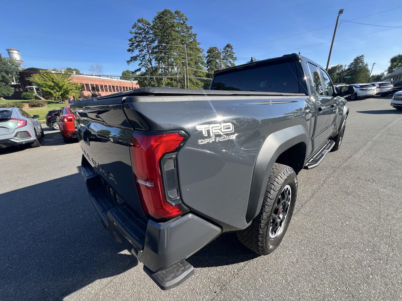 Toyota Tacoma 4WD TRD Off Road Double Cab 5' Bed AT (Natl) 2024