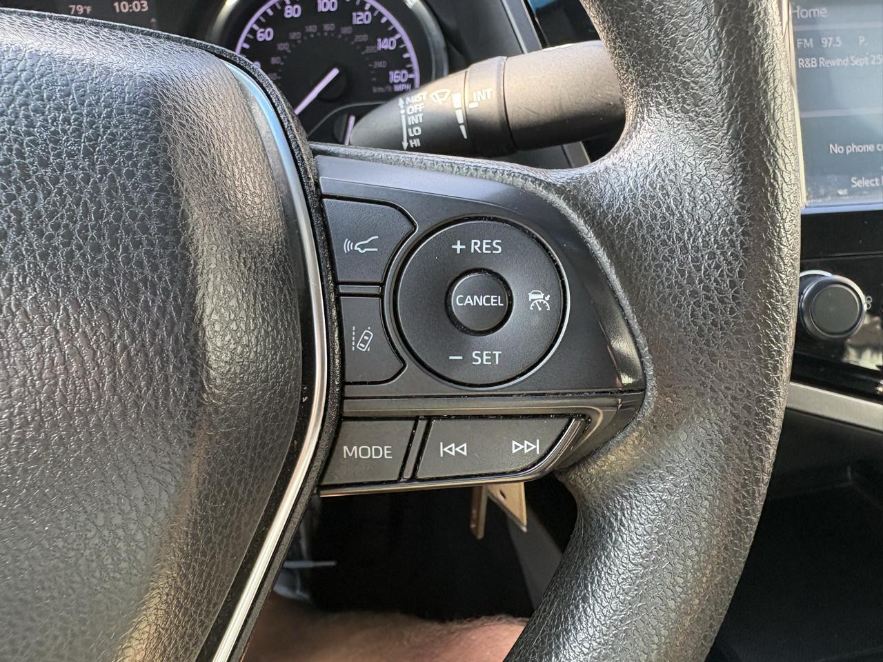Toyota Camry LE Auto (Natl) 2019
