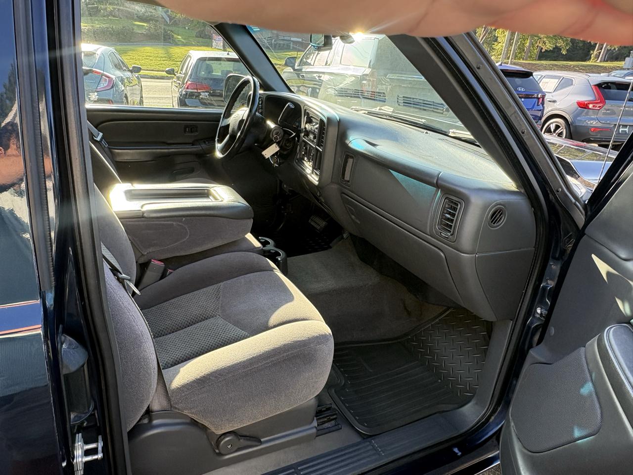 Chevrolet Silverado 1500 Ext Cab 143.5" WB 4WD LT1 2006