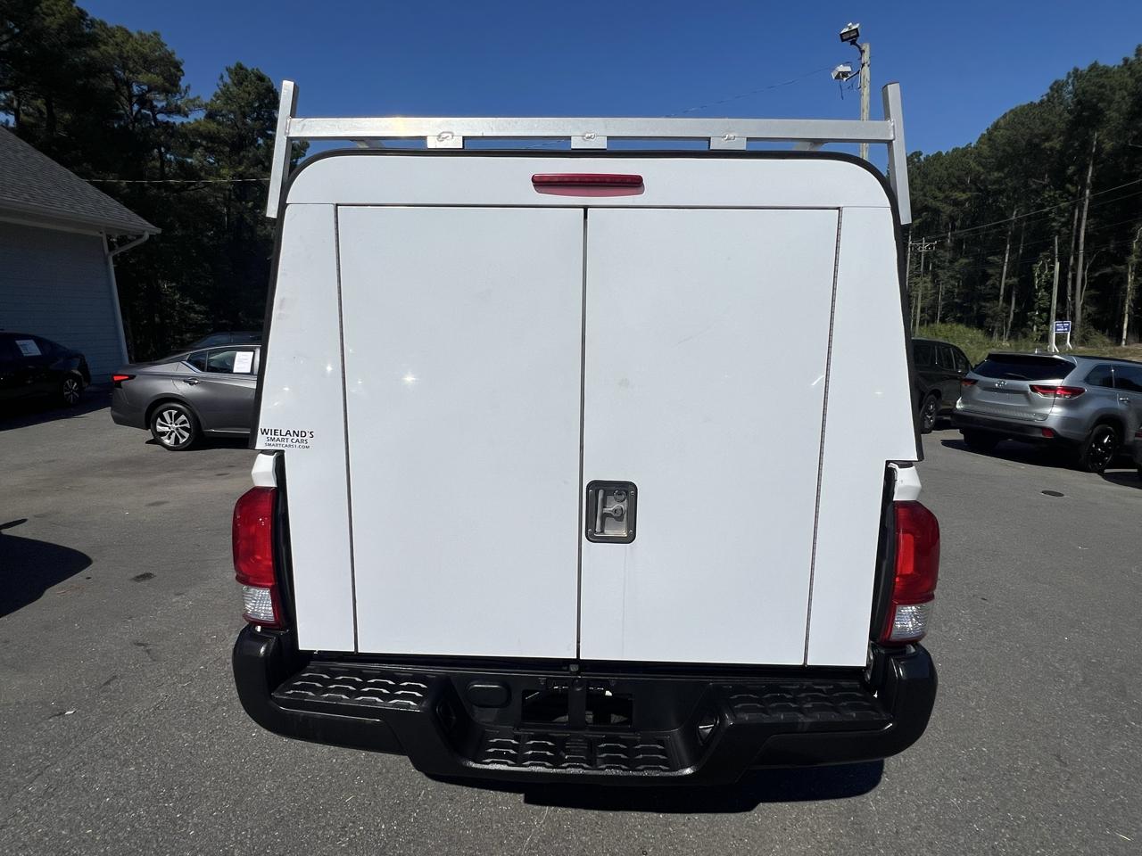 Toyota Tacoma 2WD Access Cab I4 AT SR5 (Natl) 2016