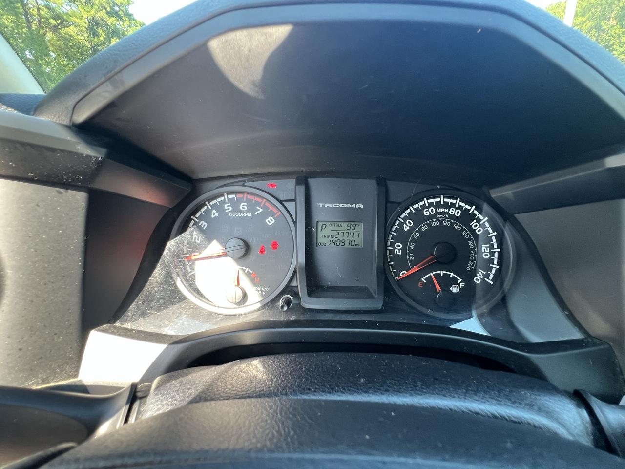 Toyota Tacoma 2WD Access Cab I4 AT SR5 (Natl) 2016