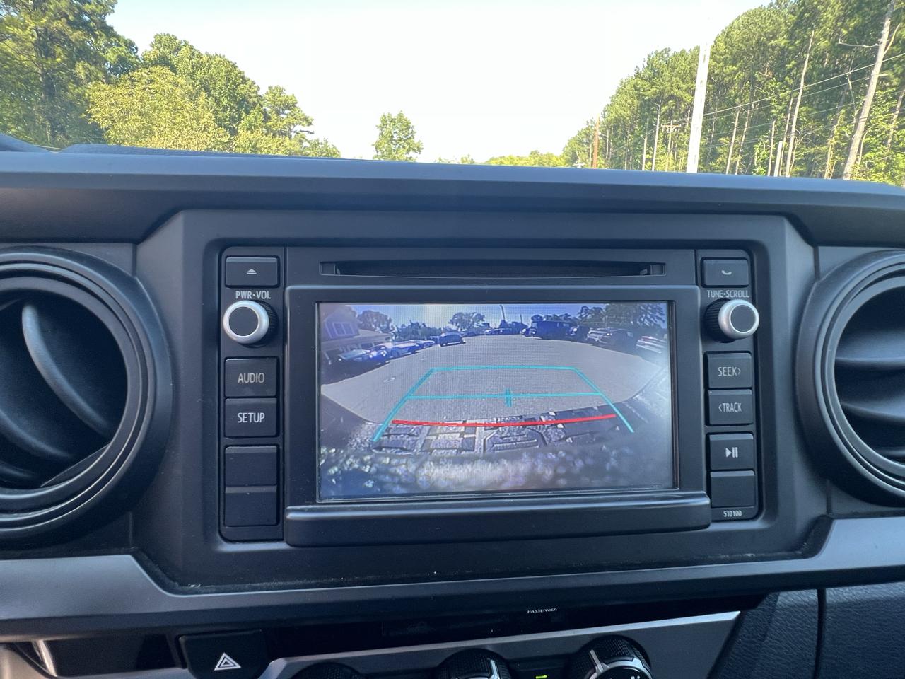 Toyota Tacoma 2WD Access Cab I4 AT SR5 (Natl) 2016