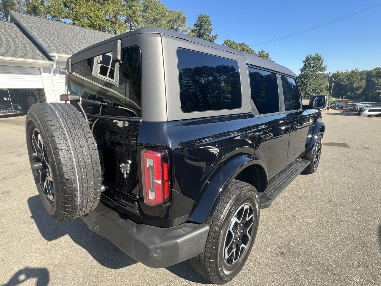 Ford Bronco Outer Banks 4 Door 4x4 2024