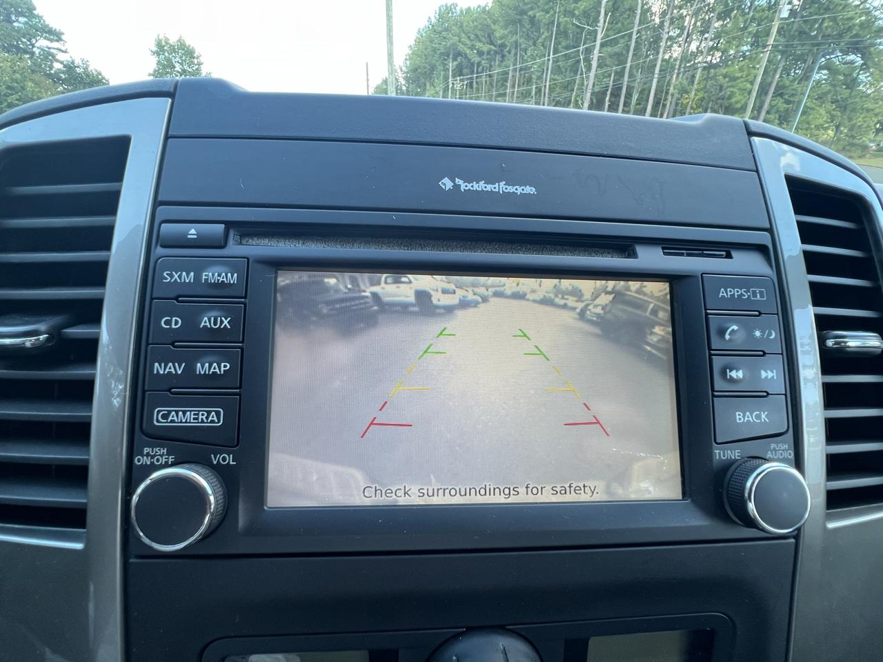 Nissan Frontier  2016