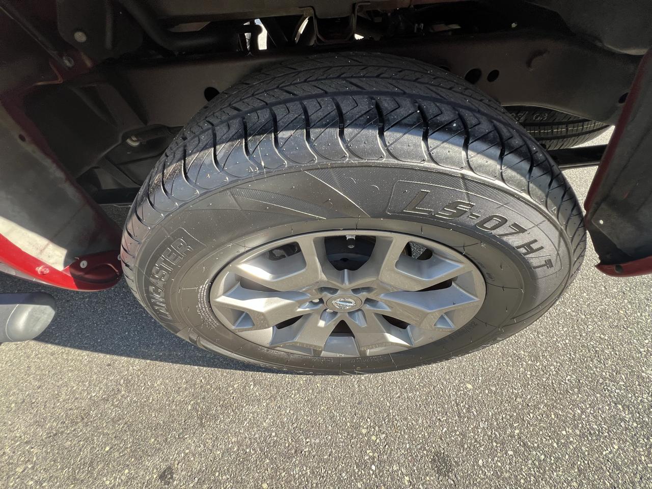 Nissan Frontier  2016