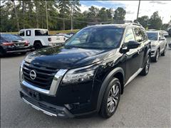 2023 Nissan Pathfinder 