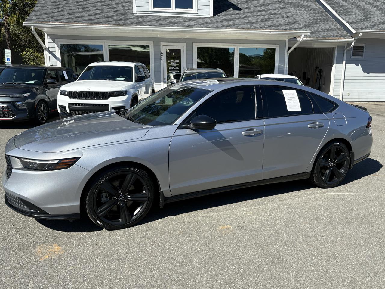 Honda Accord Hybrid Sport-L Sedan 2023