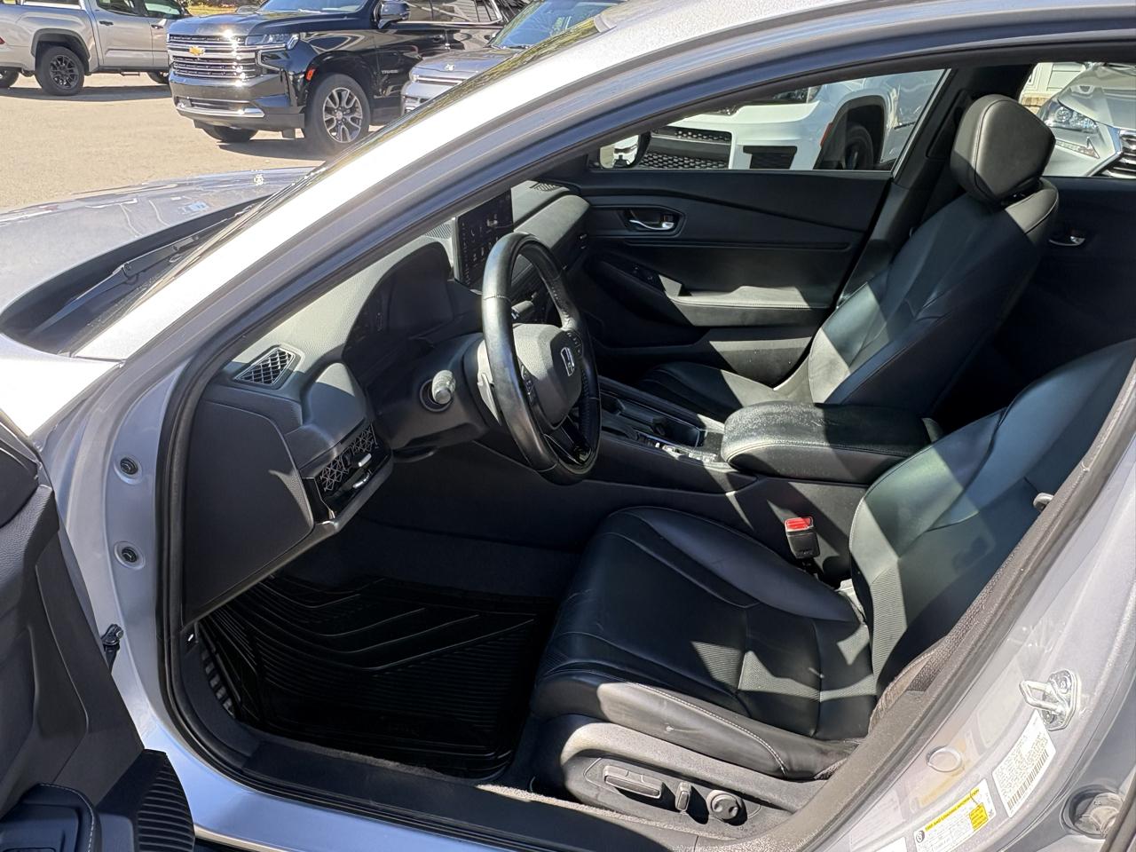 Honda Accord Hybrid Sport-L Sedan 2023