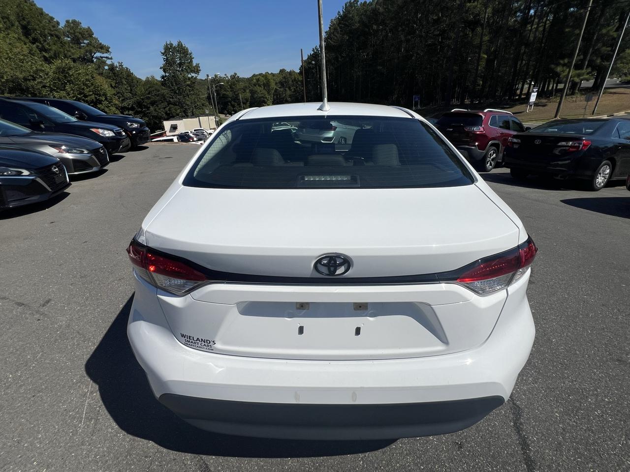 Toyota Corolla LE CVT (Natl) 2024