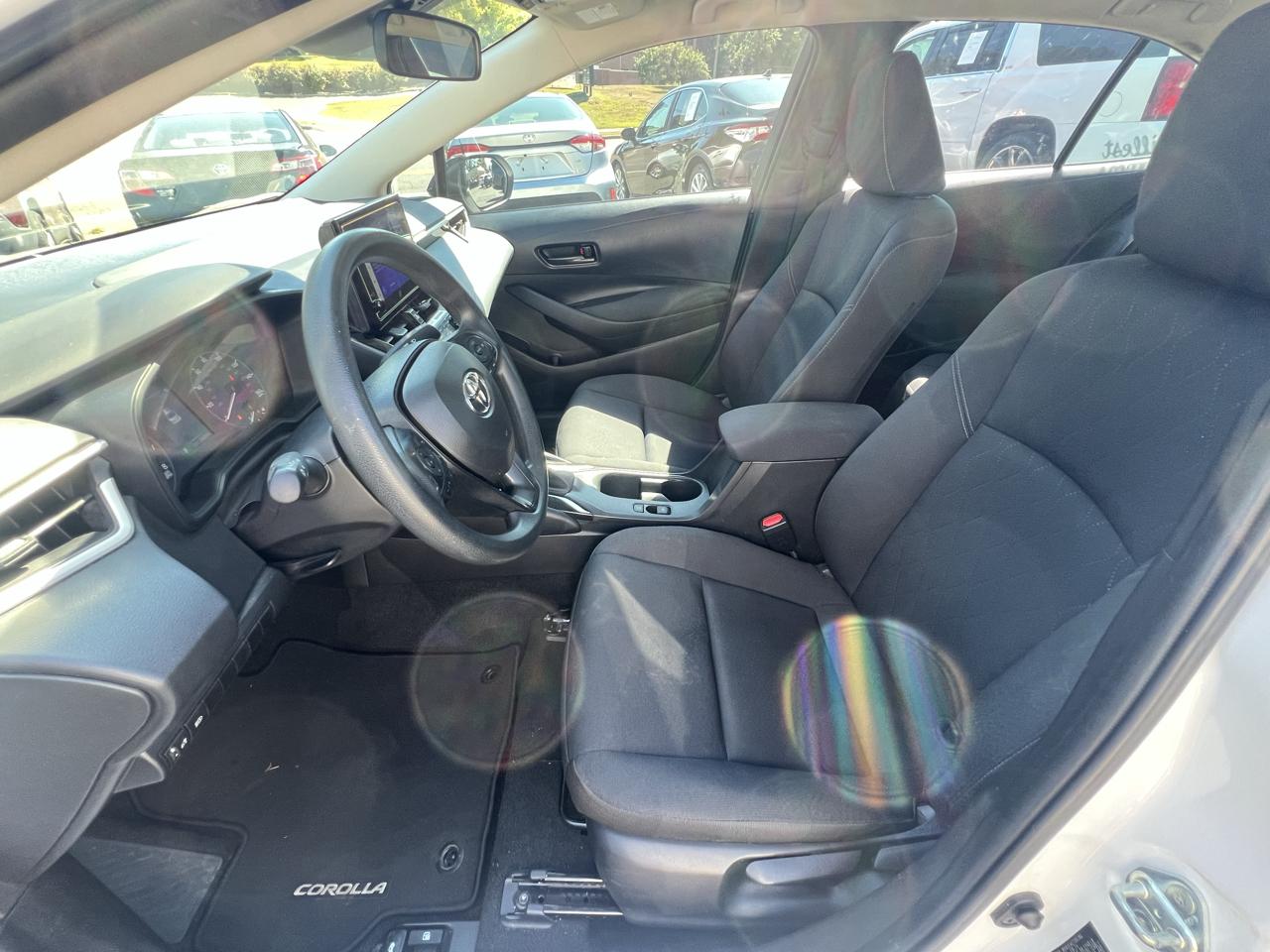 Toyota Corolla LE CVT (Natl) 2024