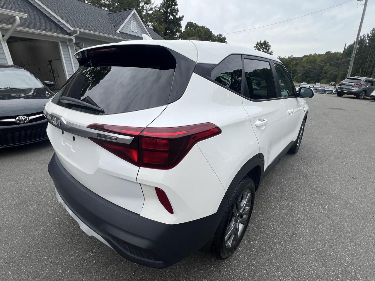 Kia Seltos LX IVT AWD 2023