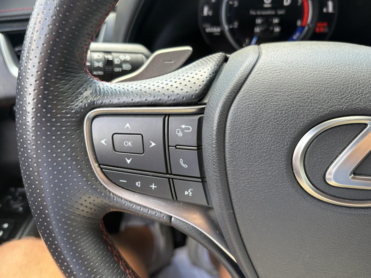Lexus UX UX 200 F SPORT FWD 2020