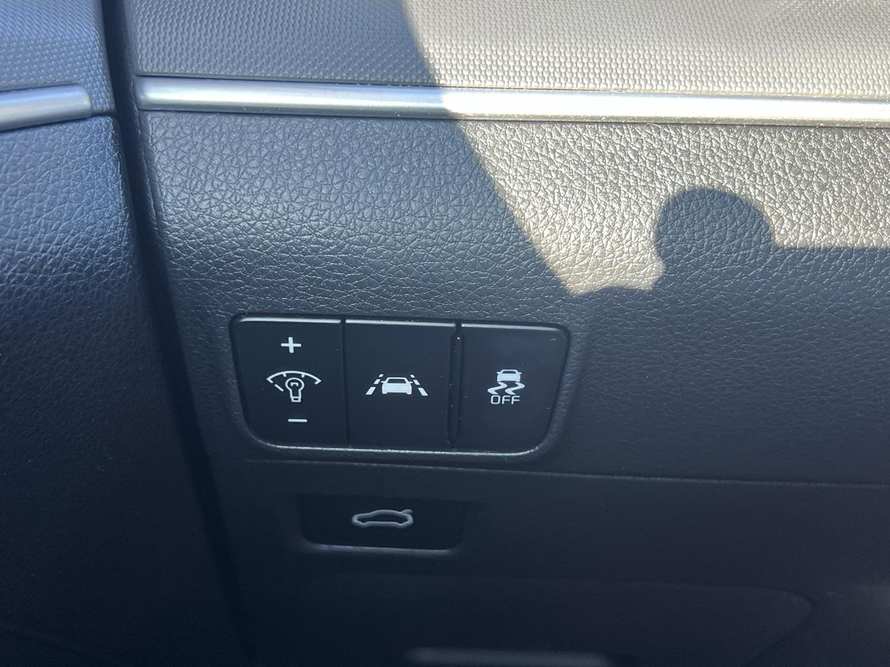 Kia K5 LXS Auto FWD 2022