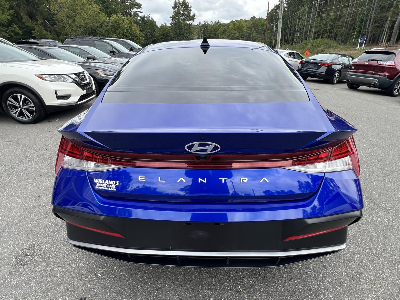 Hyundai Elantra SEL IVT 2024