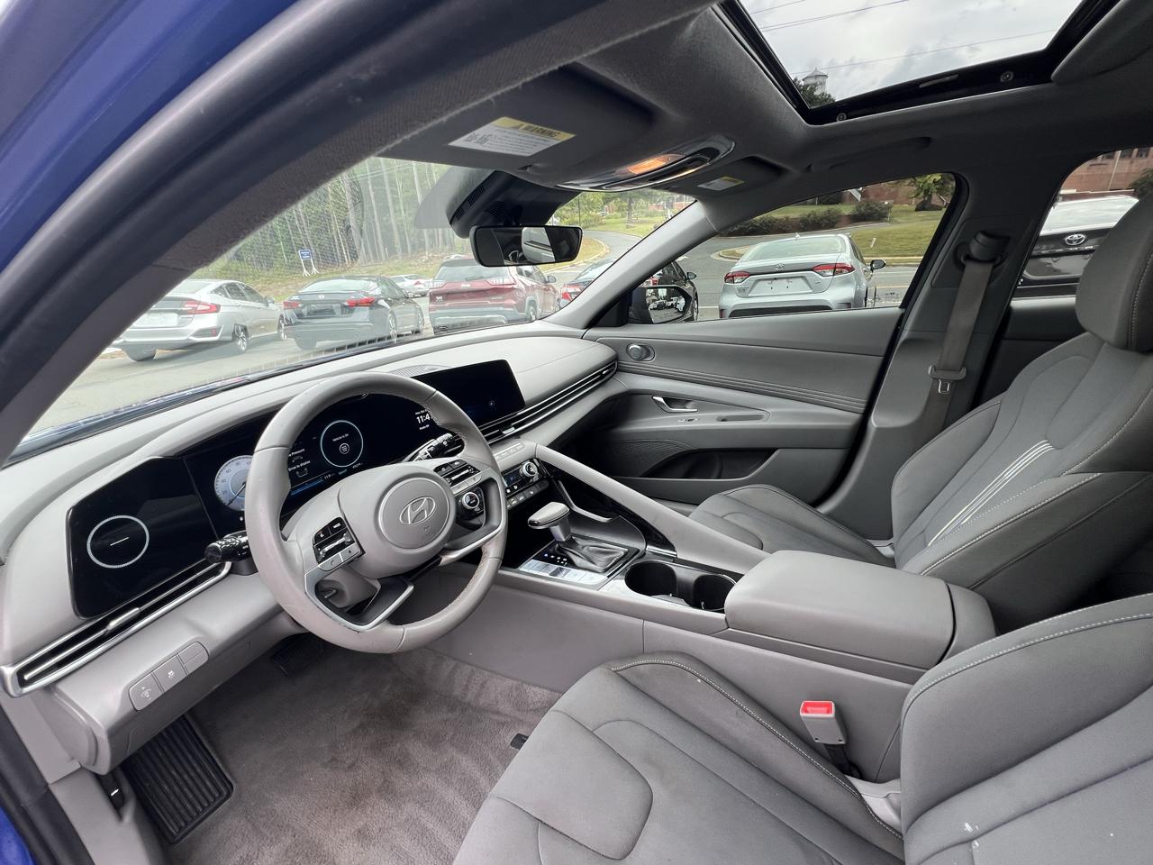 Hyundai Elantra SEL IVT 2024