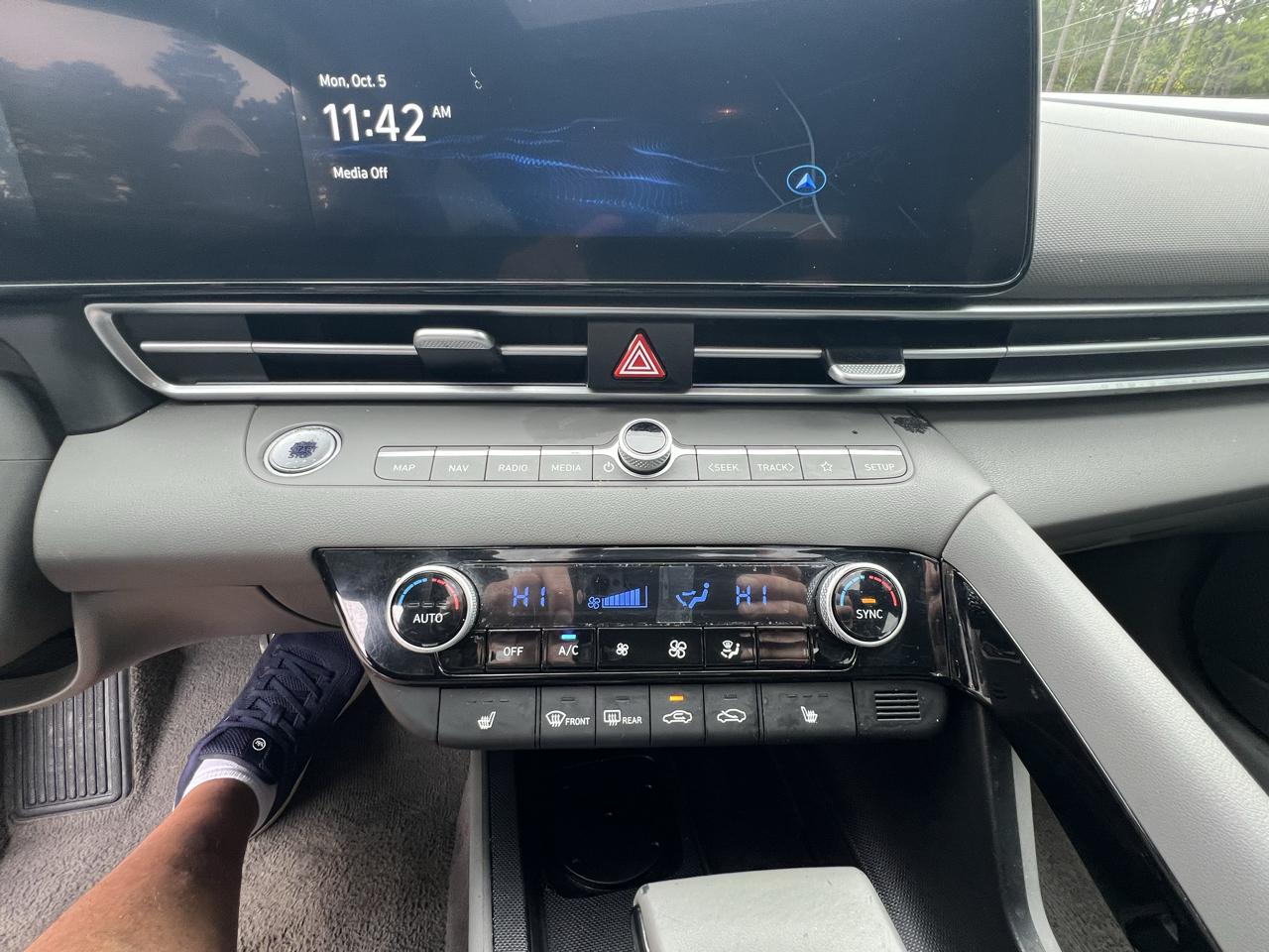 Hyundai Elantra SEL IVT 2024