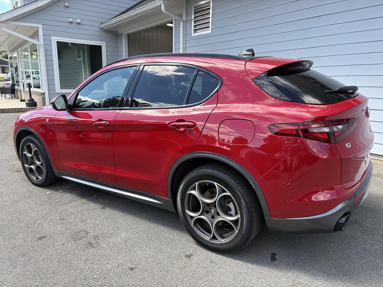 Alfa Romeo Stelvio Ti AWD 2023