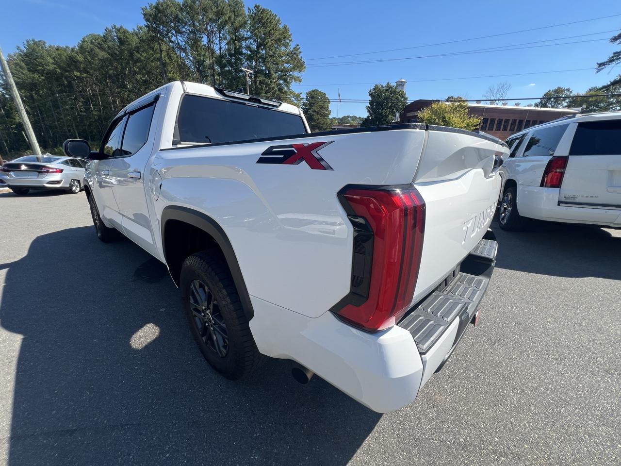 Toyota Tundra 2WD SR5 CrewMax 5.5' Bed (Natl) 2023