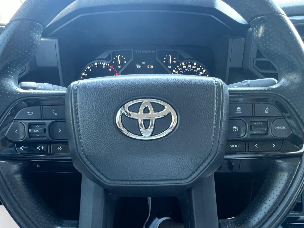 Toyota Tundra 2WD SR5 CrewMax 5.5' Bed (Natl) 2023
