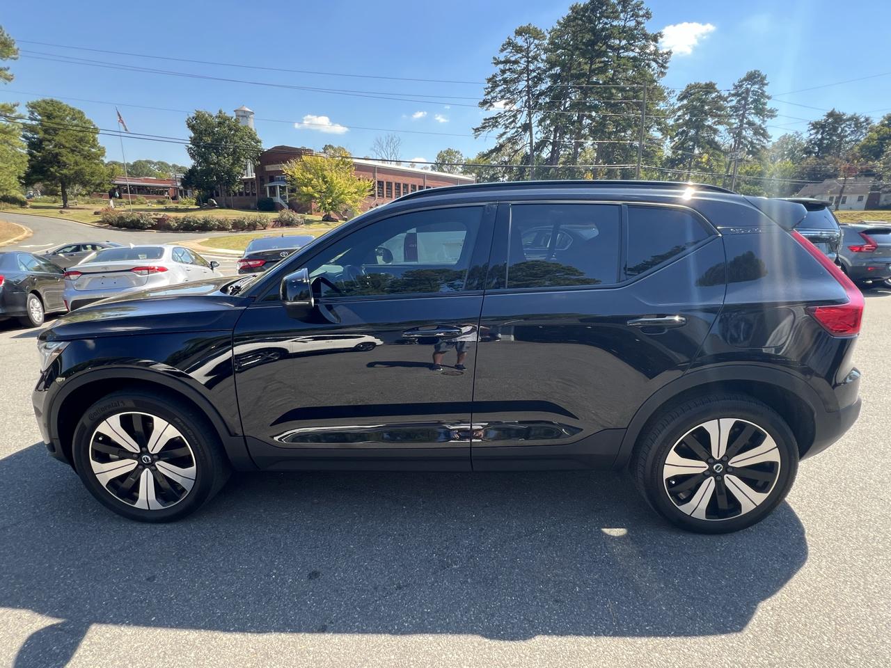 Volvo XC40 Recharge Pure Electric Twin eAWD Plus 2023