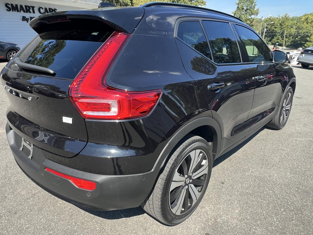 Volvo XC40 Recharge Pure Electric Twin eAWD Plus 2023