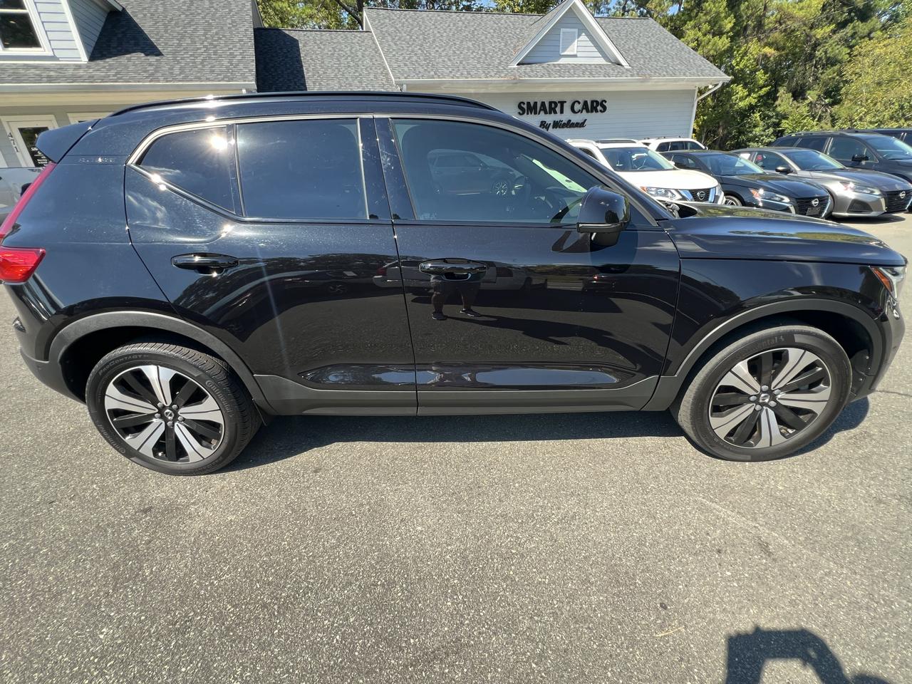 Volvo XC40 Recharge Pure Electric Twin eAWD Plus 2023