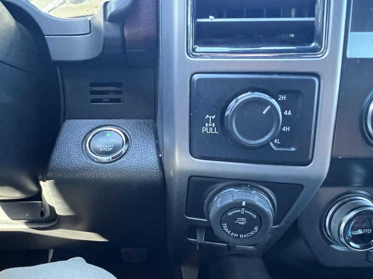 Ford F-150 Platinum 4WD SuperCrew 5.5' Box 2020