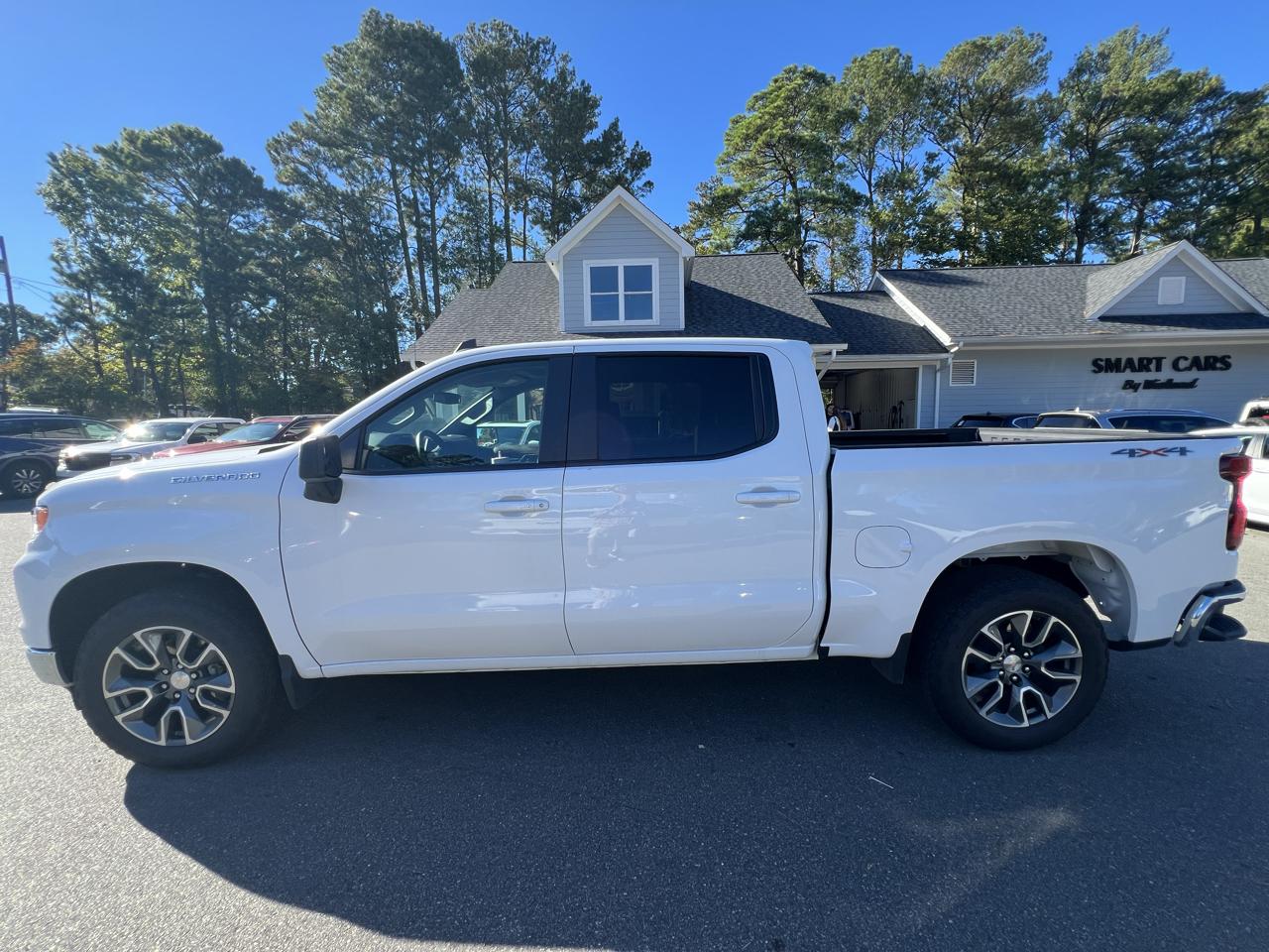 Chevrolet Silverado 1500 4WD Crew Cab 147" LT w/2FL 2024
