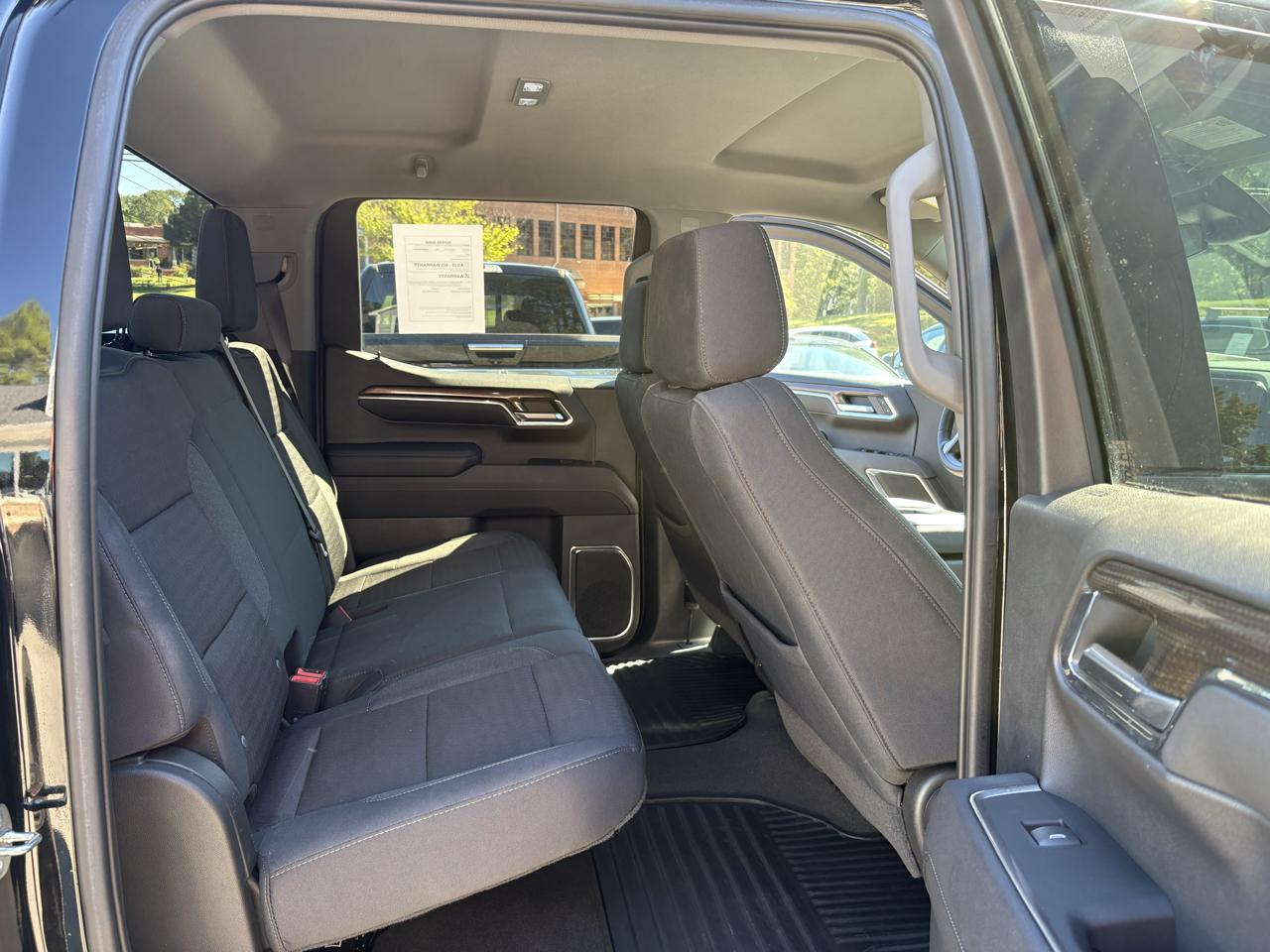 Chevrolet Silverado 1500 4WD Crew Cab 147" LT w/2FL 2023