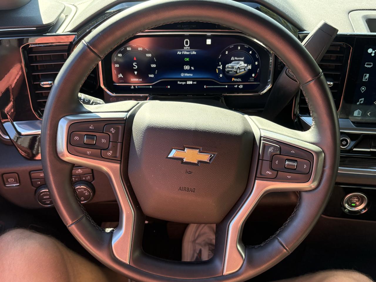 Chevrolet Silverado 1500 4WD Crew Cab 147" LT w/2FL 2023