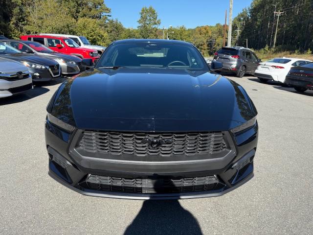 Ford Mustang EcoBoost Fastback 2025