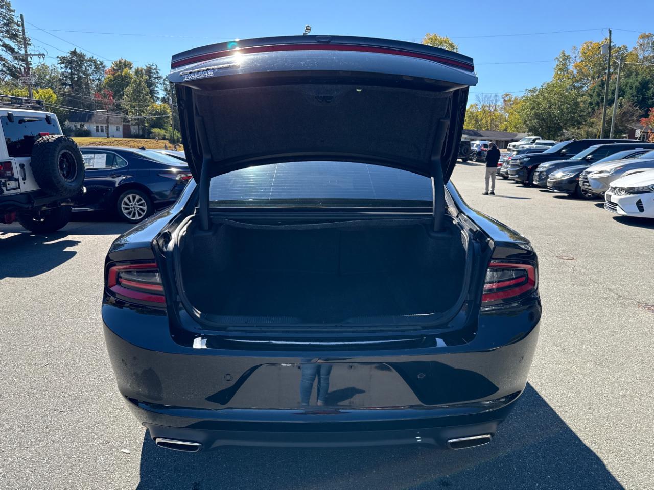Dodge Charger SXT RWD 2022