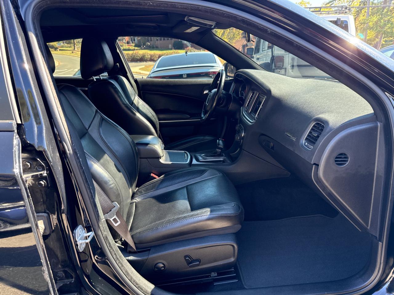 Dodge Charger SXT RWD 2022
