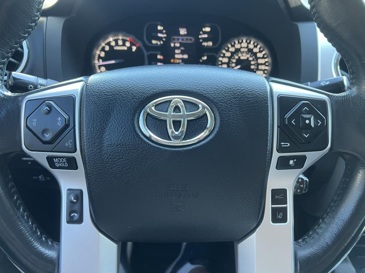 Toyota Tundra 4WD Platinum CrewMax 5.5' Bed 5.7L (Natl) 2020