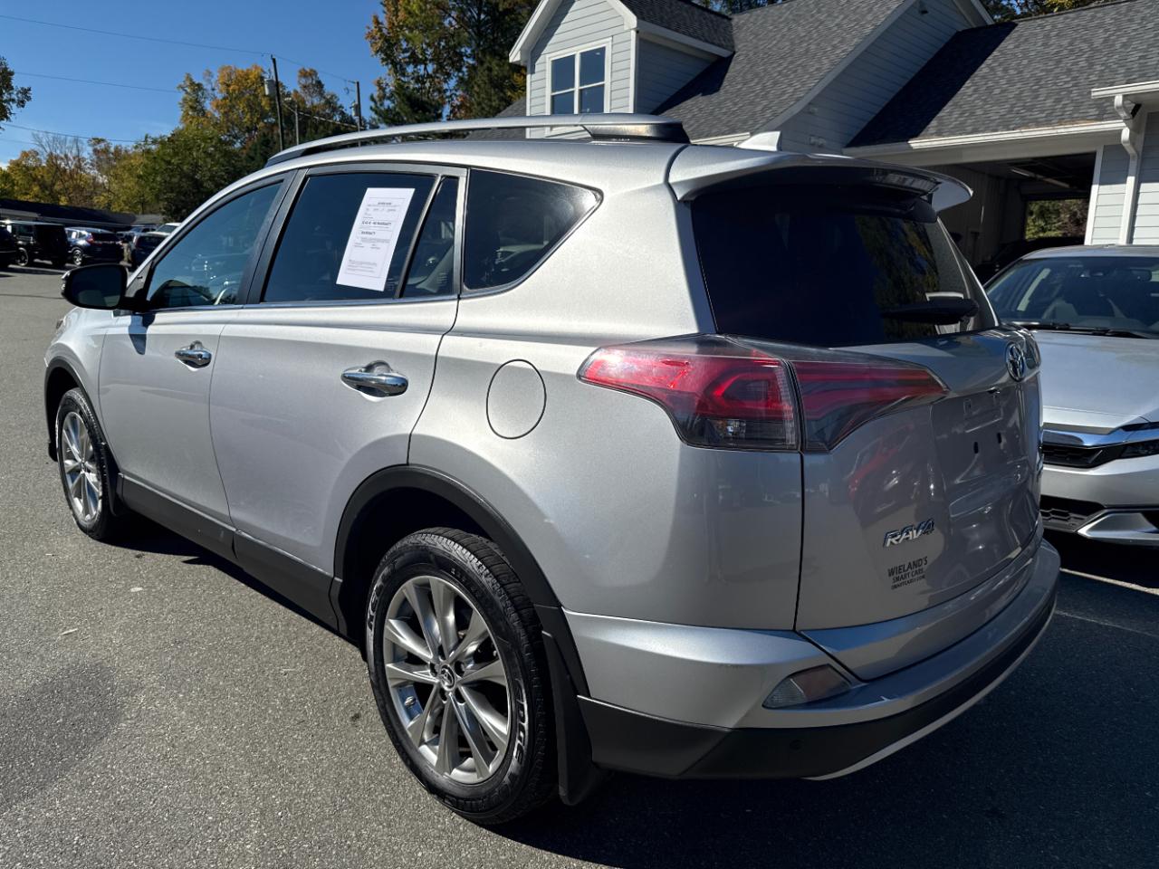 Toyota RAV4 Hybrid Limited AWD (Natl) 2017