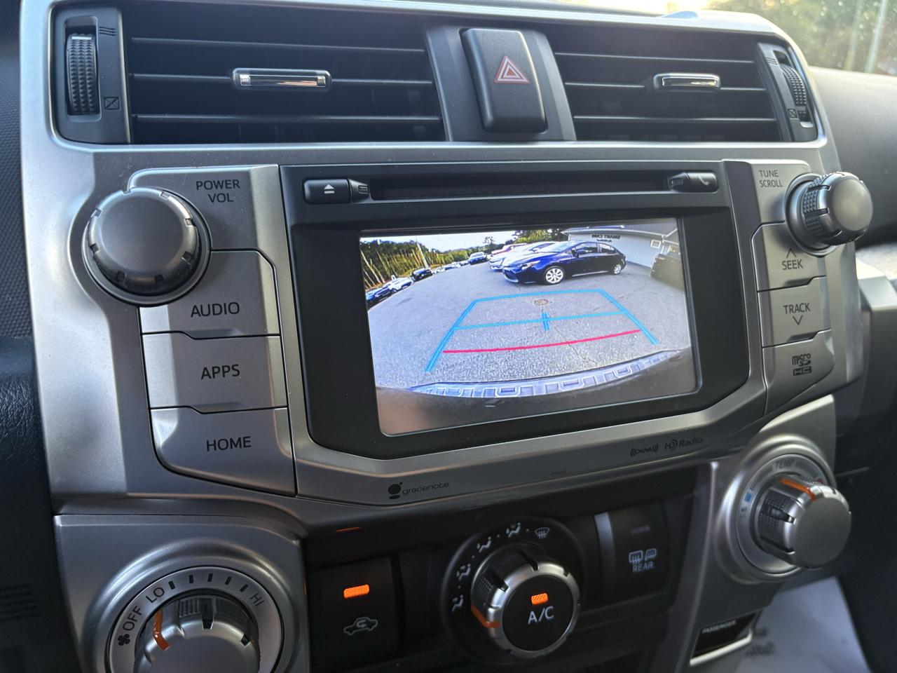 Toyota 4Runner SR5 V6 4WD 2019