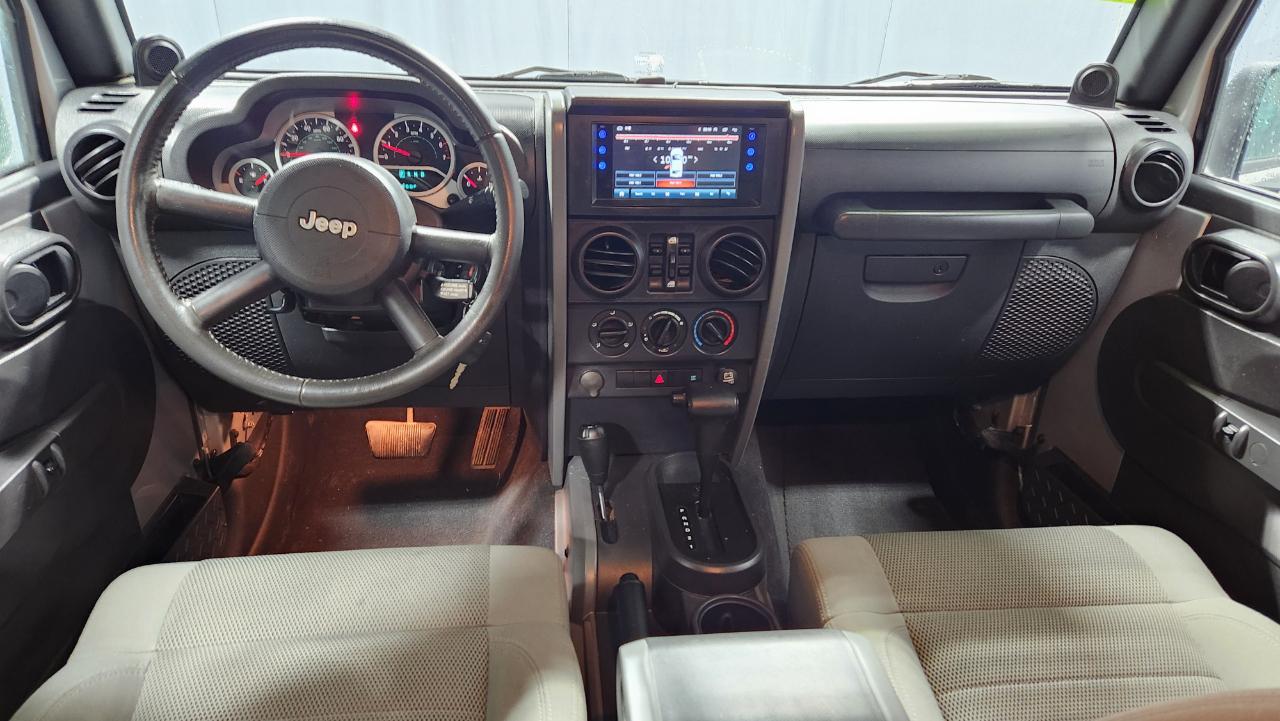 Jeep Wrangler Unlimited Sahara 4WD 2007