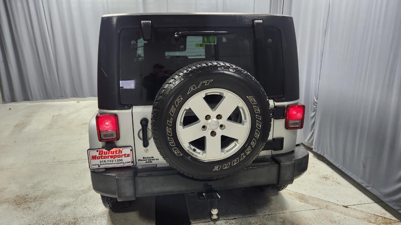 Jeep Wrangler Unlimited Sahara 4WD 2007