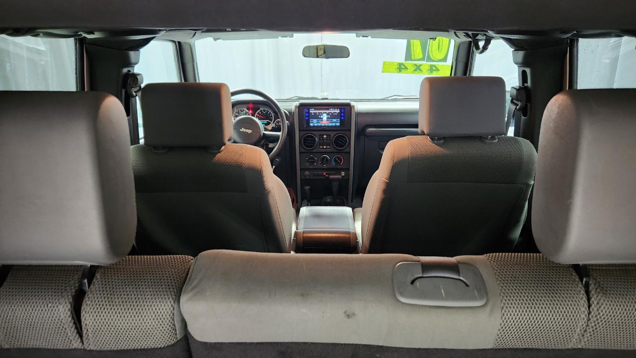 Jeep Wrangler Unlimited Sahara 4WD 2007