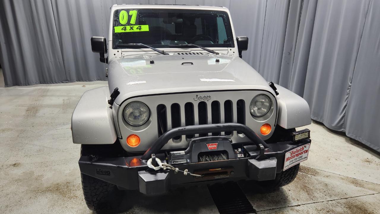 Jeep Wrangler Unlimited Sahara 4WD 2007