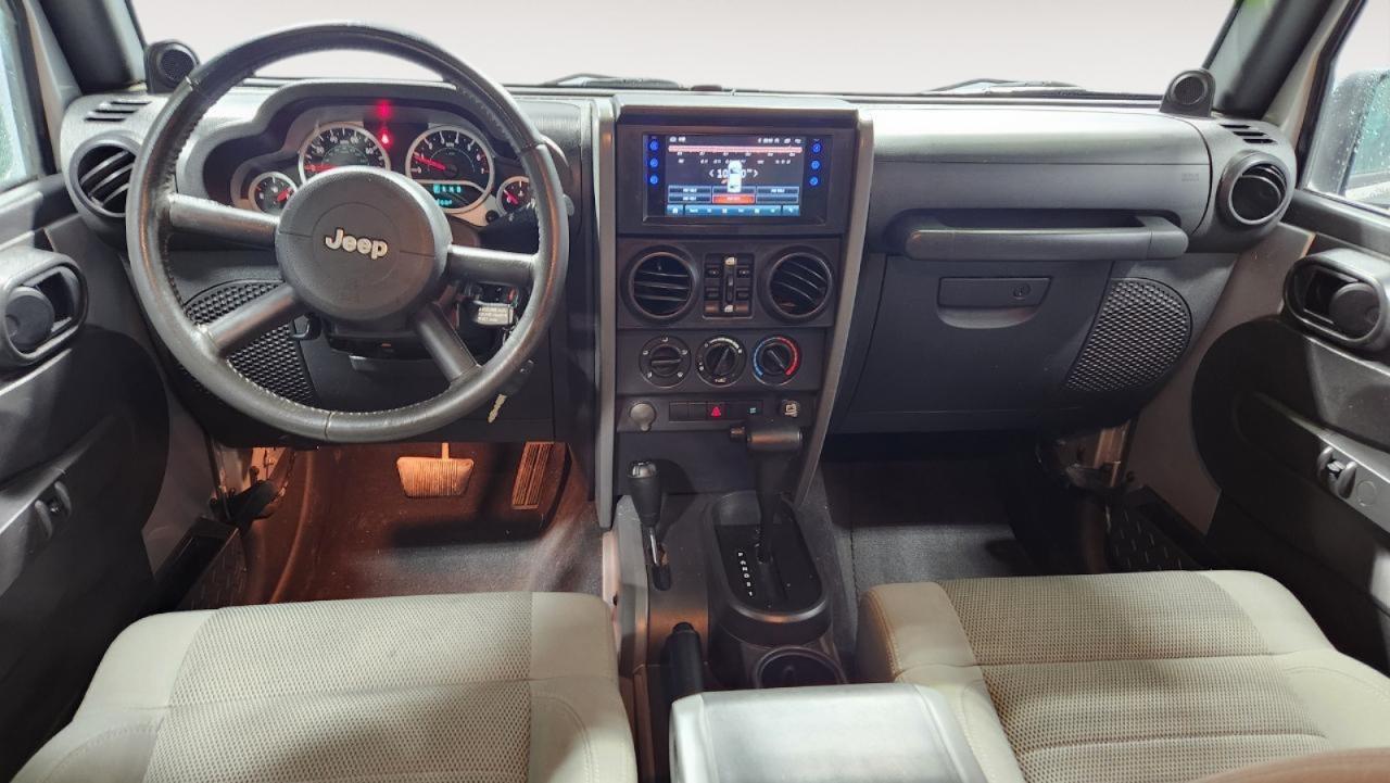 Jeep Wrangler Unlimited Sahara 4WD 2007