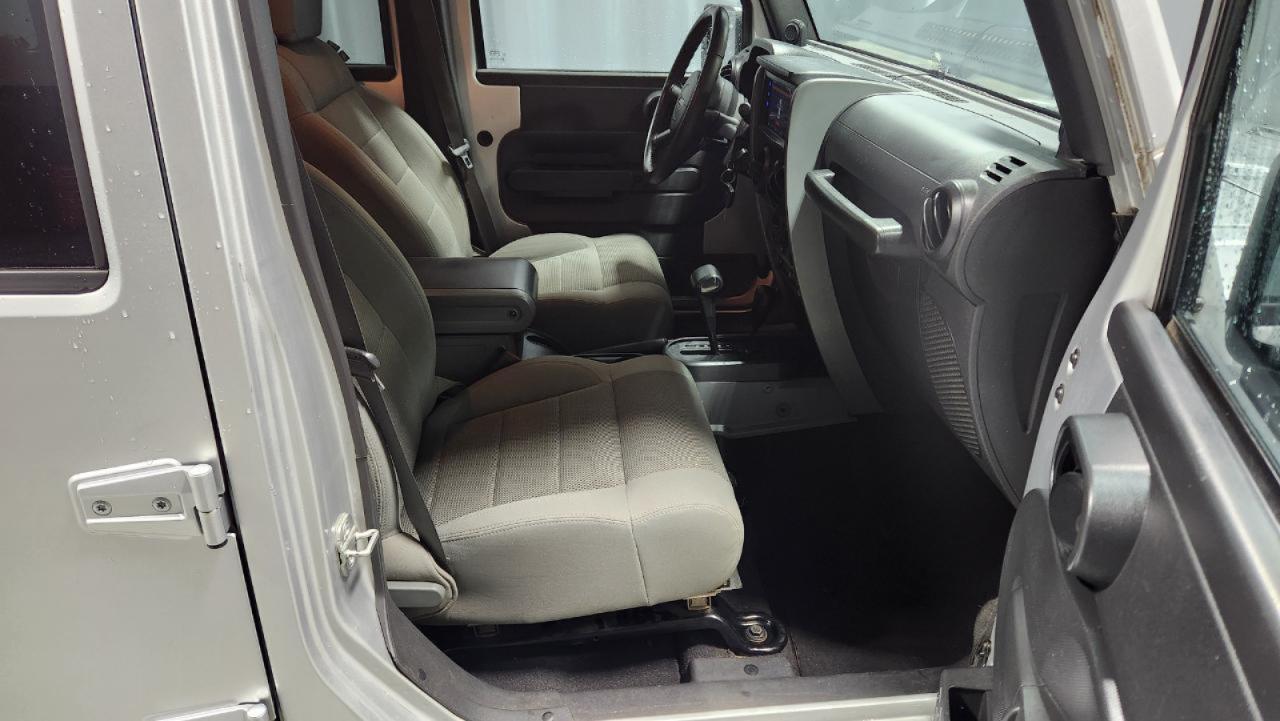 Jeep Wrangler Unlimited Sahara 4WD 2007