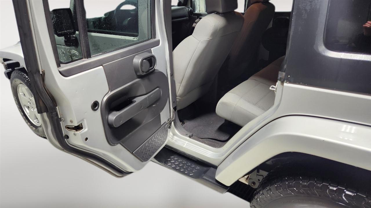 Jeep Wrangler Unlimited Sahara 4WD 2007